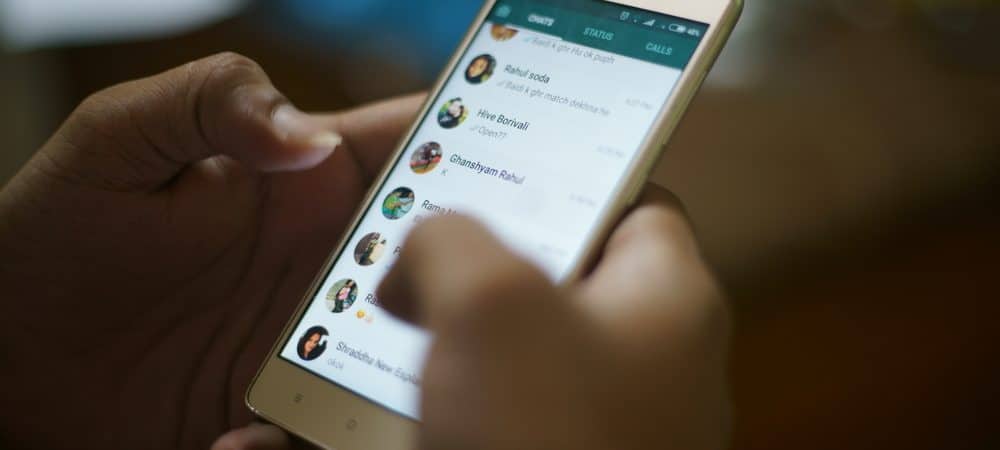 WhatsApp Rosa? Novo golpe pode assumir controle de celulares afetados